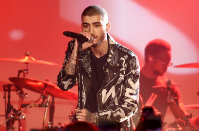 'Ngaku' Selingkuhi Perrie Edwards di 'She Don't Love Me', Zayn Malik Diamuk Netter