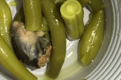Ngeri, Ada Kepala Tikus di Makanan Kaleng