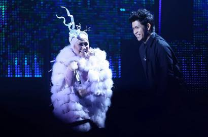 Super Megah, Ini Penampilan Melly Goeslaw-Cakra Khan cs di Konser 'AADC 2'