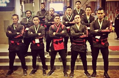 Keren, Iko Uwais Hajar 10 Orang Musuh di Festival Bela Diri Dunia