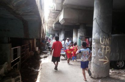 Akan Digusur, Warga Kolong Tol Ancam Mau Geruduk Rumah Ahok
