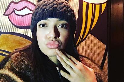 Pamer Foto Bibir Manyun Maksimal, Raline Shah Masih Tetap Cantik?