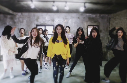 Mendominasi, Member IOI Yoo Yeon Jung Dikritik Cari Perhatian di MV 'Crush'