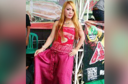 Tewas Dipatuk Ular Saat Tampil, Pedangdut Ini Rupanya Sudah Diingatkan Pawang