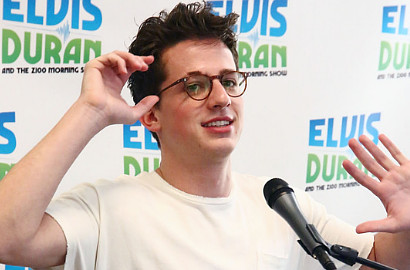 Dikabarkan Naksir Selena Gomez, Charlie Puth Akhirnya Buka Suara