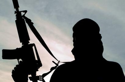 Puluhan Tentara Filipina Tewas, 4 Diantaranya Dipenggal Abu Sayyaf