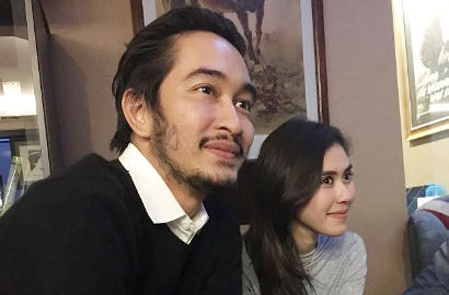 Terpisah Jarak, Jeje Govinda Akui Kangen Berat ke Syahnaz