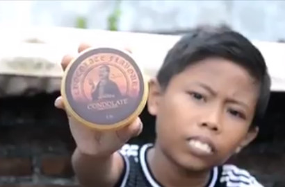 Bikin Video Tutorial Pakai Pomade, Bocah Ini Bikin Netter Salah Fokus