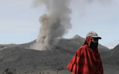 Gempa Tremor Terus Meningkat, Turis dan Warga Diminta Menjauh dari Bromo