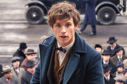 J.K. Rowling Ungkap Hubungan Dumbledore dan Newt Scamander di 'Fantastic Beast'