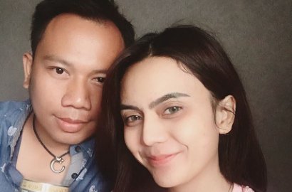 Temenin Anggita Sari Bobok, Vicky Prasetyo Telanjang Dada