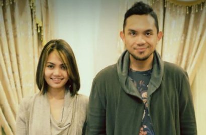 Rina Nose Tampak Sedih di Ultah Fakhrul Razi, Netter Jadi Baper