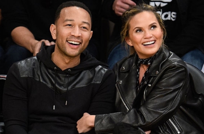 Chrissy Teigen Lahirkan Bayi Perempuan, Ini Nama Anak John Legend