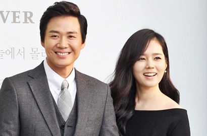 Pertama Kalinya, Han Ga In-Yeon Jung Hoon Pamer Foto Sang Bayi