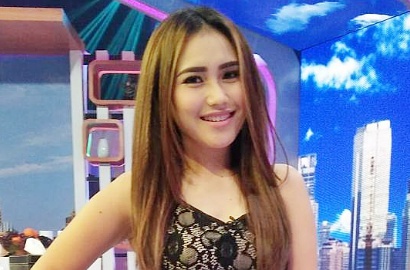 Usai Villa Mewah 7 M, Ayu Ting Ting Ingin Belikan Bus untuk Keluarga