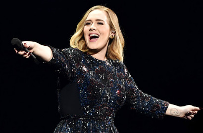 Kekayaan Rp 1 Triliun Jadikan Adele Penyanyi Inggris Terkaya