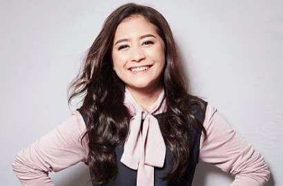 Fashionable dan Jago Dandan, Intip Sosok Imut Prilly Latuconsina Semasa Kecil