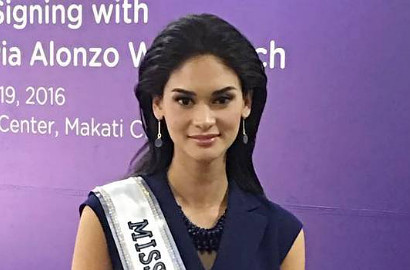 Tetap Cantik, Pia Alonzo Miss Universe 2015 Pakai Caping Stylish di Indonesia