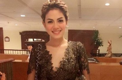 Ikut Ritual Melukat, Nikita Mirzani Pindah Agama?