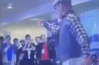 Kalahkan Anak Muda, Kakek Ini Breakdance Bikin Melongo