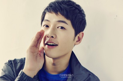 Jadi 'Korban', Artis Tiongkok 'Kembaran' Hye Kyo Girang Selfie Sama Joong Ki