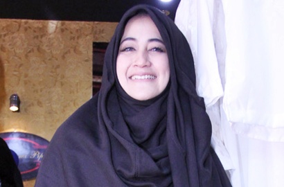 Kenang 3 Tahun Ustaz Uje Wafat, Umi Pipik Tak Ikut Ziarah?