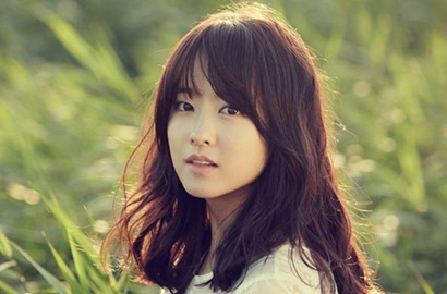 Bantah Lakukan Oplas, Park Bo Young Komentari Song Joong Ki-Song Hye Kyo
