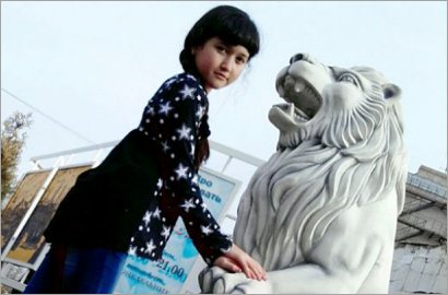 Gadis Cilik di Rusia Tewas Angkat Telepon dari Ayahnya, Kok Bisa?