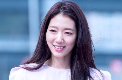 Park Shin Hye Ingin Jadi 'Cewek Liar' Jika Bisa Balik ke Masa Muda