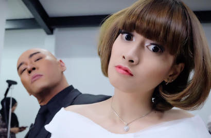 Chika Jessica Ultah, Deddy Corbuzier Minta Dipeluk
