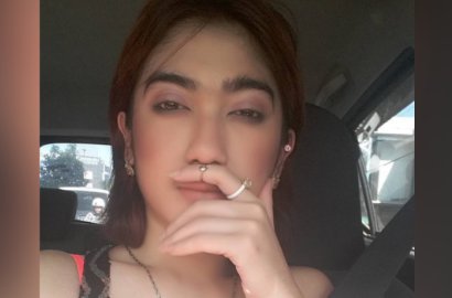 Revi Mariska Tak Bisa Bahasa Inggris?