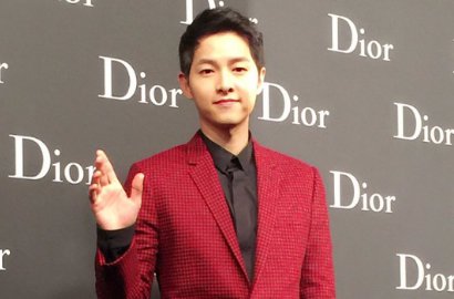 Seram, Ada Penampakan di Pemotretan Song Joong Ki