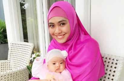 Selain Soal Ustazah, Oki Setiana Dewi Dikritik Suka Hapus Komen Netter