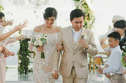 Cantiknya Pesinetron Raya Kohandi Saat Pernikahan di Bali