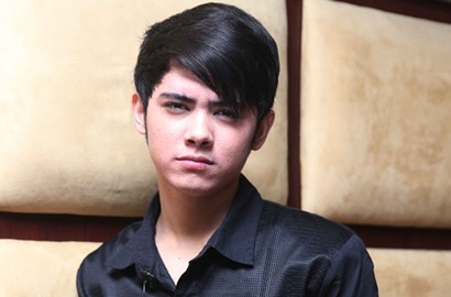 Aliando Puji Gaya Keren Prilly Minta Maaf Soal Video 'Anjing'