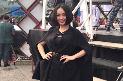 Zaskia Gotik Rayakan Ultah Diam-Diam Tanpa Jupe dan Ayu Ting Ting?