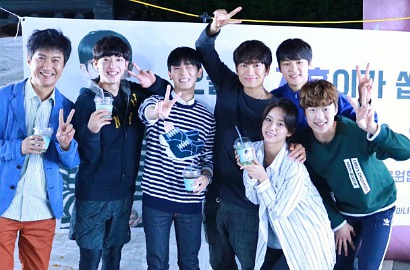 Belum Muncul di 'Entertainer', Fans Teen Top Kirim Truk Jajanan untuk L.Joe