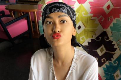 Pamer Bule Mandi, Julia Perez Lagi-Lagi Dibully Kehidupannya Penuh Settingan