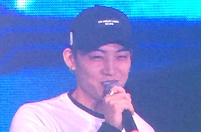Masih Cedera, JB GOT7 Bikin Fans Nangis di 'Fly in Seoul 2016'