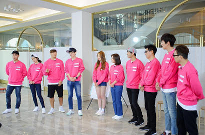 Dikritik Undang Goo-Won Couple 'Descendants', PD 'Running Man' Buka Suara