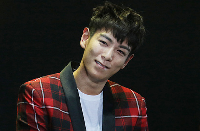 Waduh, T.O.P Bikin Fans Ribut Gara-Gara Ketahuan Berbohong?