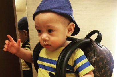 Tertawa Saat Dipijat, Rafathar Bikin Gemas Raffi Ahmad dan Nagita