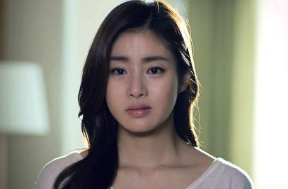 Wuih, Kang Sora Bagi Tips Wajah Cantik dan Kencang Cuma Pakai Gelas