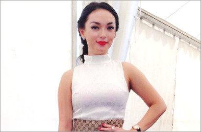 Terkesan Vulgar, Lagu 'Satu Jam Saja' Zaskia Gotik Dicekal KPID Jawa Barat
