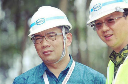 Cowok Ini Bikin Meme 'Dear Mantan' Pakai Foto Ahok dan Ridwan Kamil