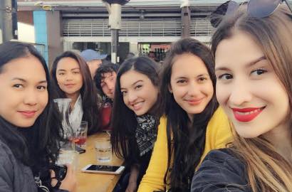 Reuni dengan Raline, Pevita Pearce Juga Nonton Justin Bieber di Amrik