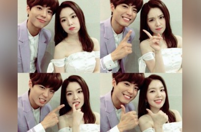 Rayakan Satu Tahun Jadi MC 'Music Bank', Park Bo Gum-Irene Bikin Netter Baper