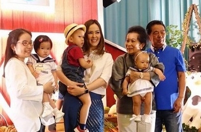 Cathy Sharon Gelar Ulang Tahun Anak Pertama, Suami Tak Datang