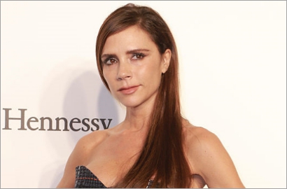 Mengejutkan, Victoria Beckham Akui Kerap Lipsync Karena Suara Jelek
