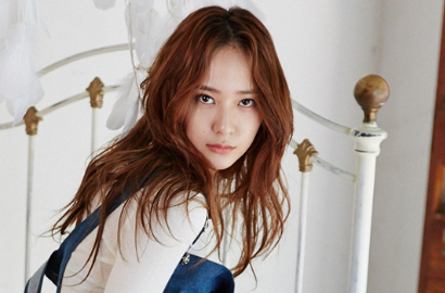 Dikira Dingin, Krystal Dipuji Baik Hati Mau Ambil Surat Fans yang Jatuh